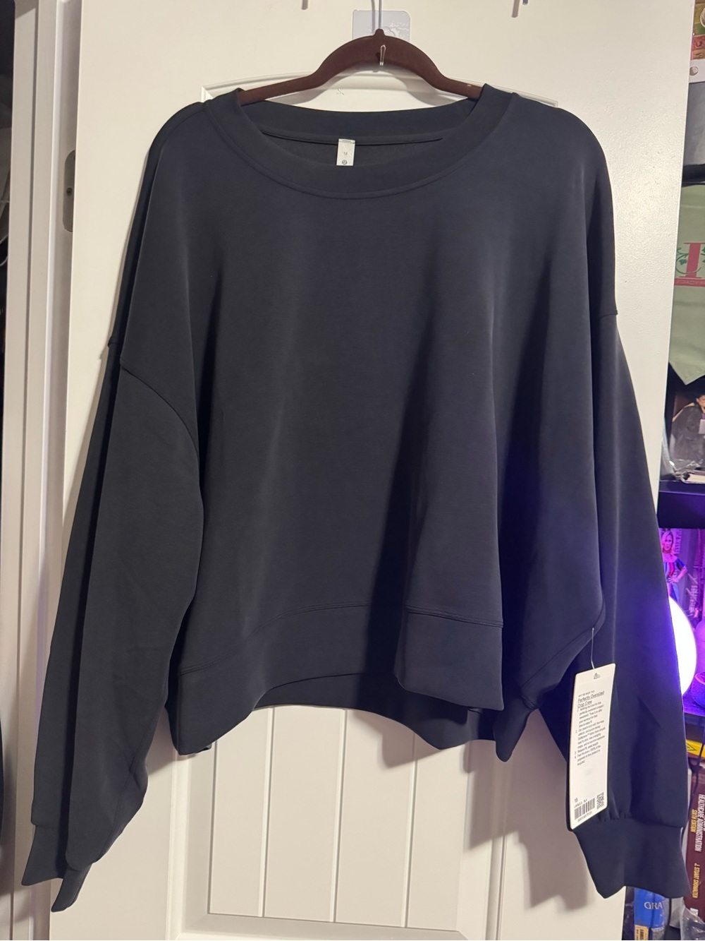 Lululemon perfectly Oversized Women's crop crew Sweatshirt - Black